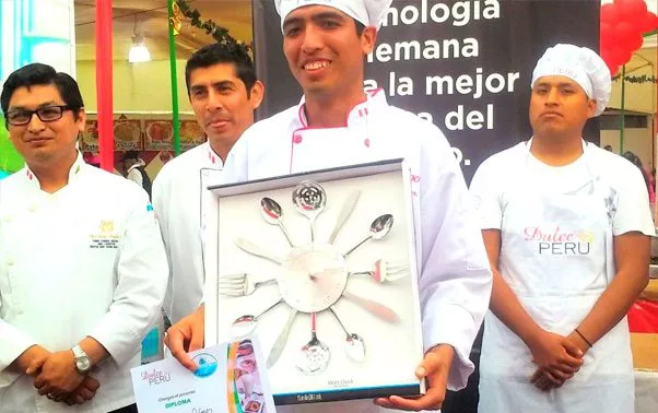 En este momento estás viendo Ganadores del concurso dulce perú 2015